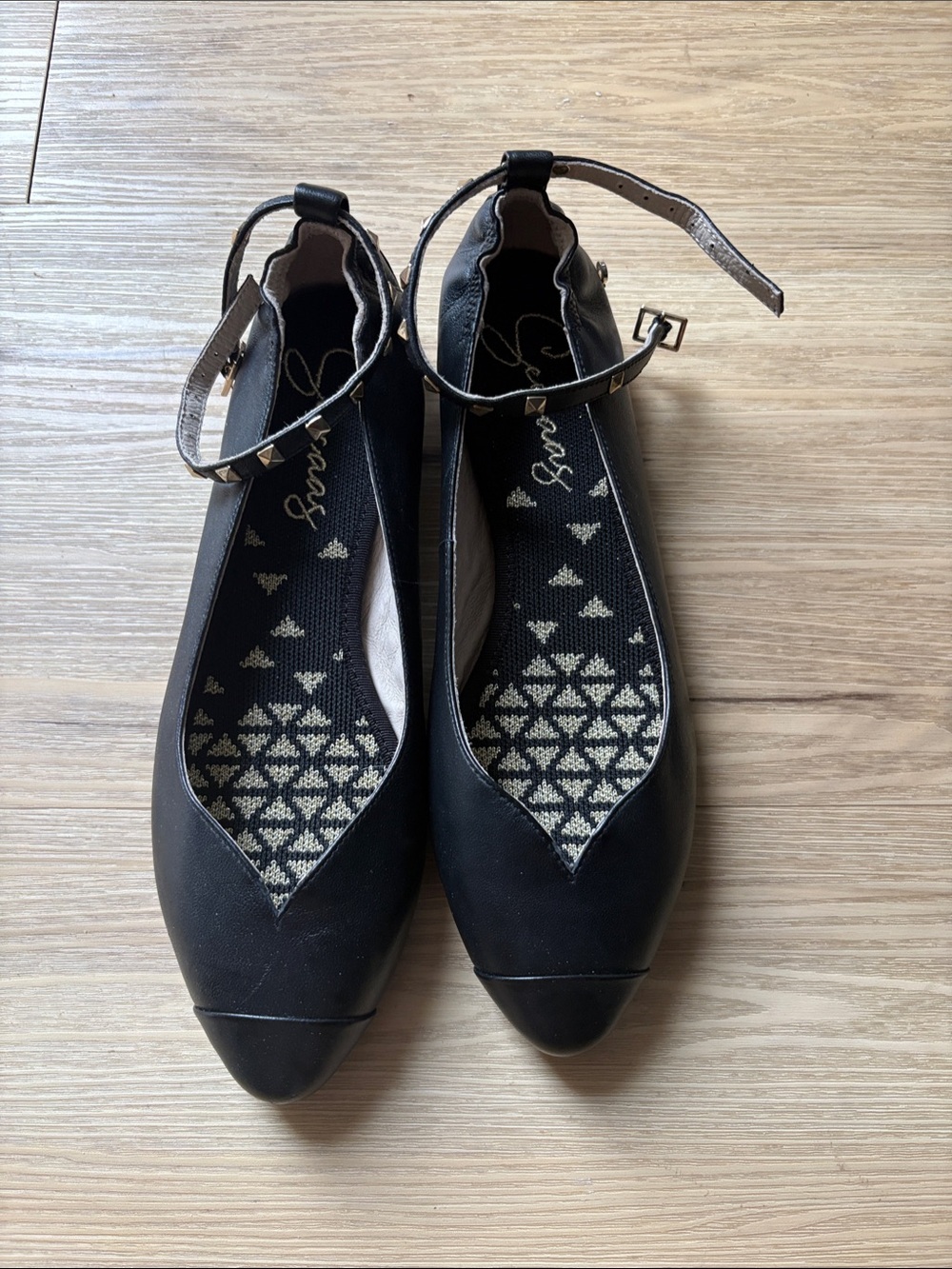 Seecaas Black Ankle-Strap Ballet Flats - Unknown Brand